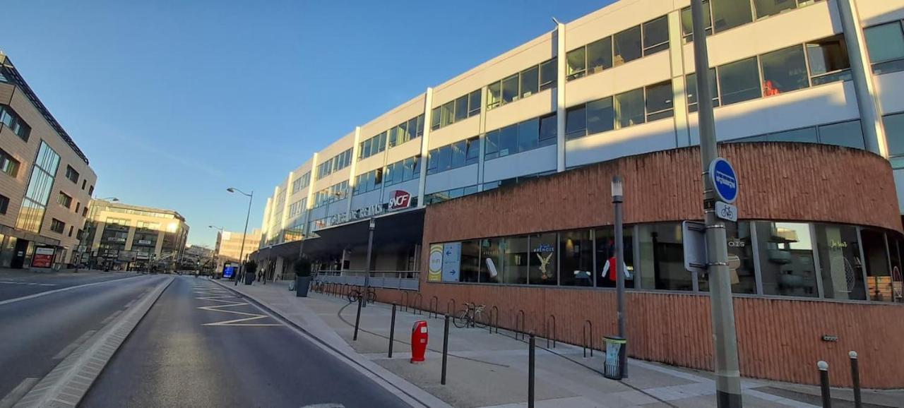 Suite Grand Siecle Ch - Reims Centre Ville Luaran gambar